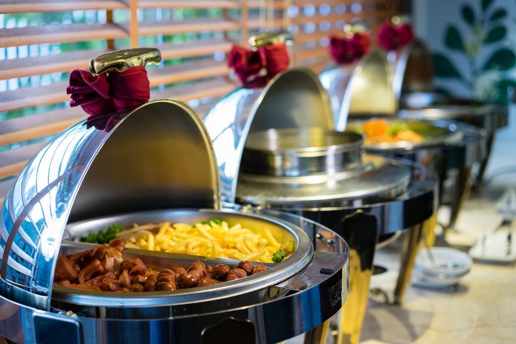 Asian Ruby Center Point Hotel & Spa Πόλη Χο Τσι Μινχ Εξωτερικό φωτογραφία